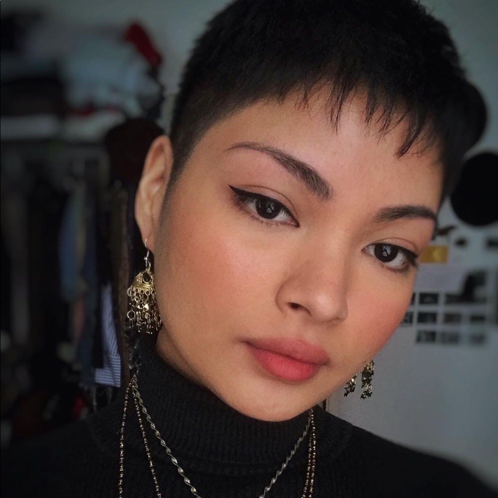 Meet your Posher, Liyana